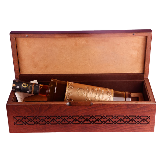 Emirates Sidr Honey With Wood Box- 1k - luxury Gift (Emirates Falcon logo)